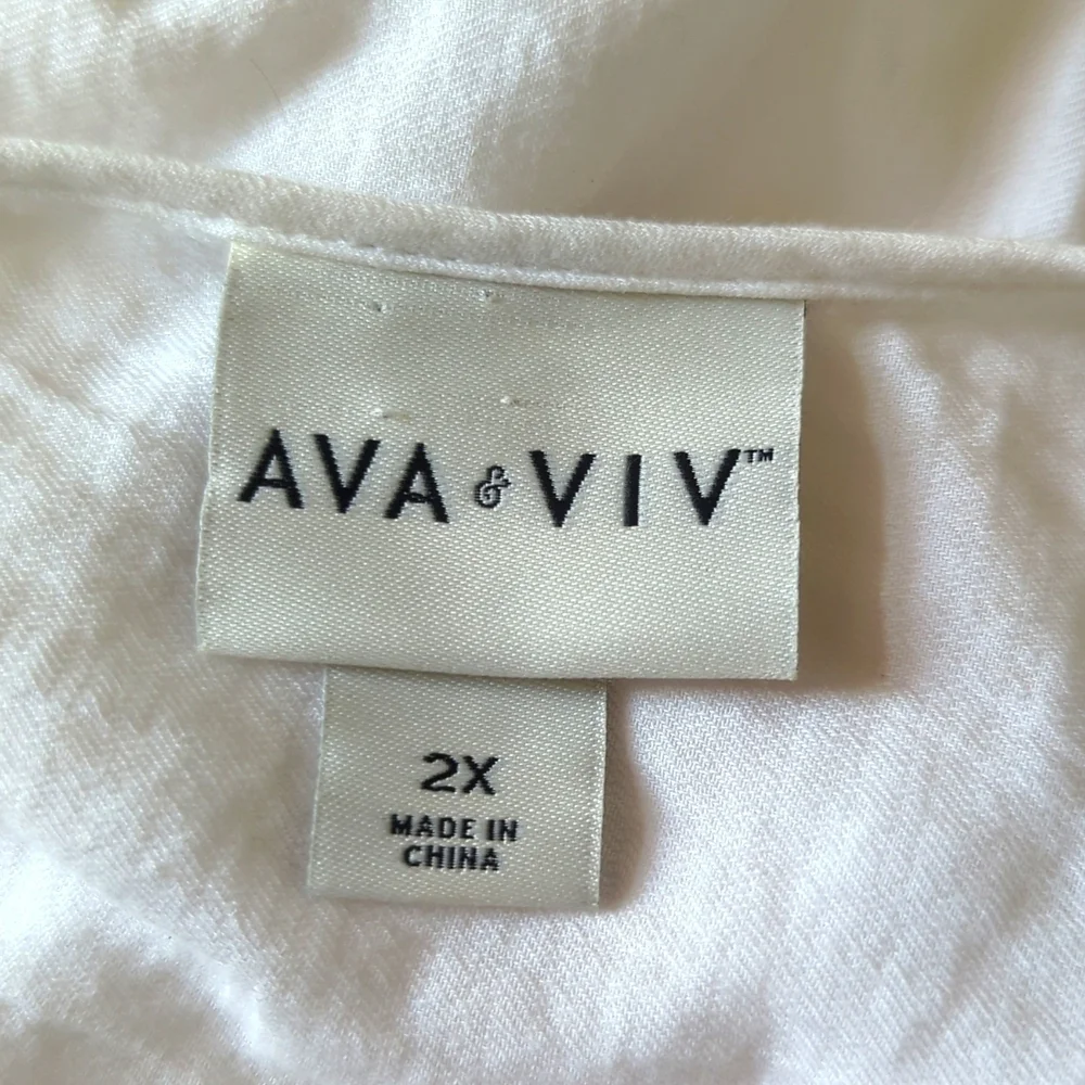 Ava & Viv Colorblock Tiered Maxi Dress - Picture 2 of 9